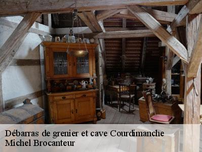 Débarras de grenier et cave  95800